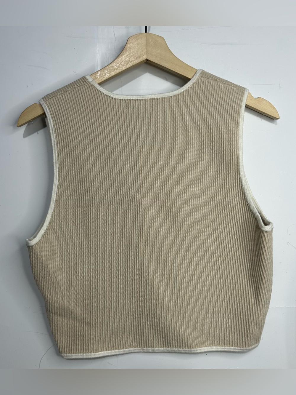 5 for $25🔥House of Harlow 1960 Cropped Knit Cream Tank Top Large - Picture 2 of 6